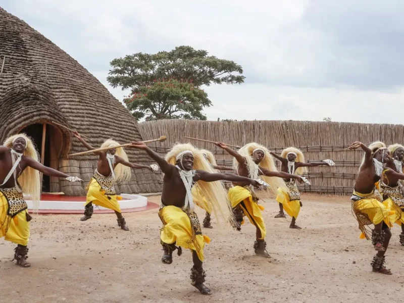 Cultural-sites-and-safaris-in-Rwanda Cultural-sites-and-safaris-in-Rwanda